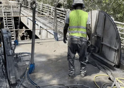 Reconstruction de l'ouvrage de franchissement de la ravine de la Souris Chaude